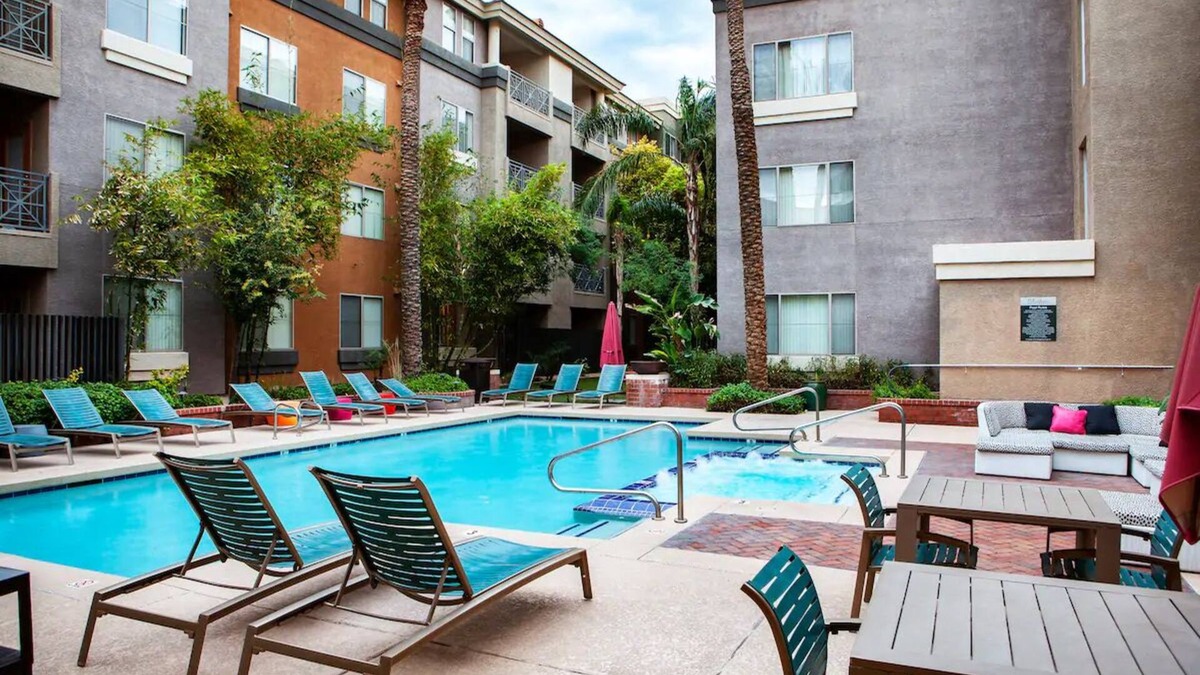 Brown and Stetson Business Condo | 1 Bedroom/1 Bath Condo in Old Town Scottsdale