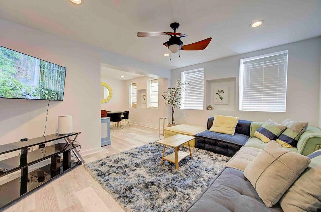 Beaverdam Lake-Salisbury Mills Apartment | 1 Bedroom 15 min from Stewart airport