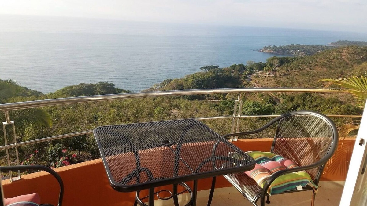 Chacala Condo | 1-bedroom 4th floor Ocean View Condo 407