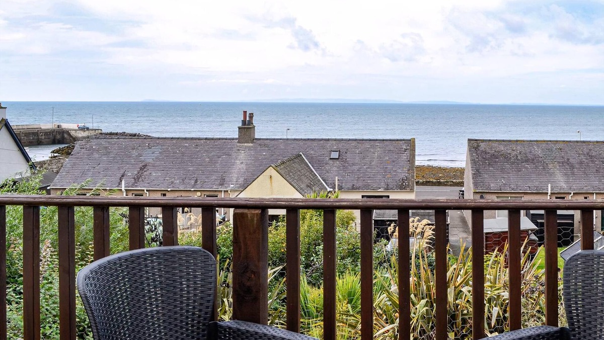 Port William Cottage | 1 bedroom accommodation in Newton Stewart