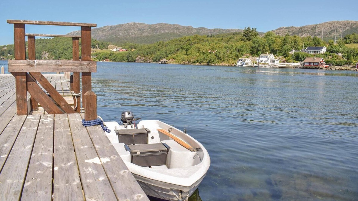 Skjoldastraumen House | 1 bedroom accommodation in Skjoldastraumen