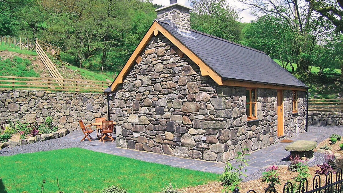 Mawddwy Cottage | 1 bedroom accommodation in Near Dolgellau