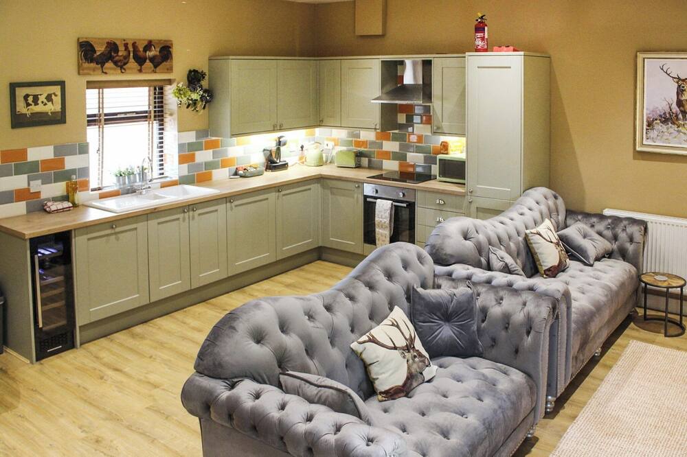 Kirk Sandall Cottage | 1 bedroom accommodation in Hatfield Woodhouse, Nr. Doncaster