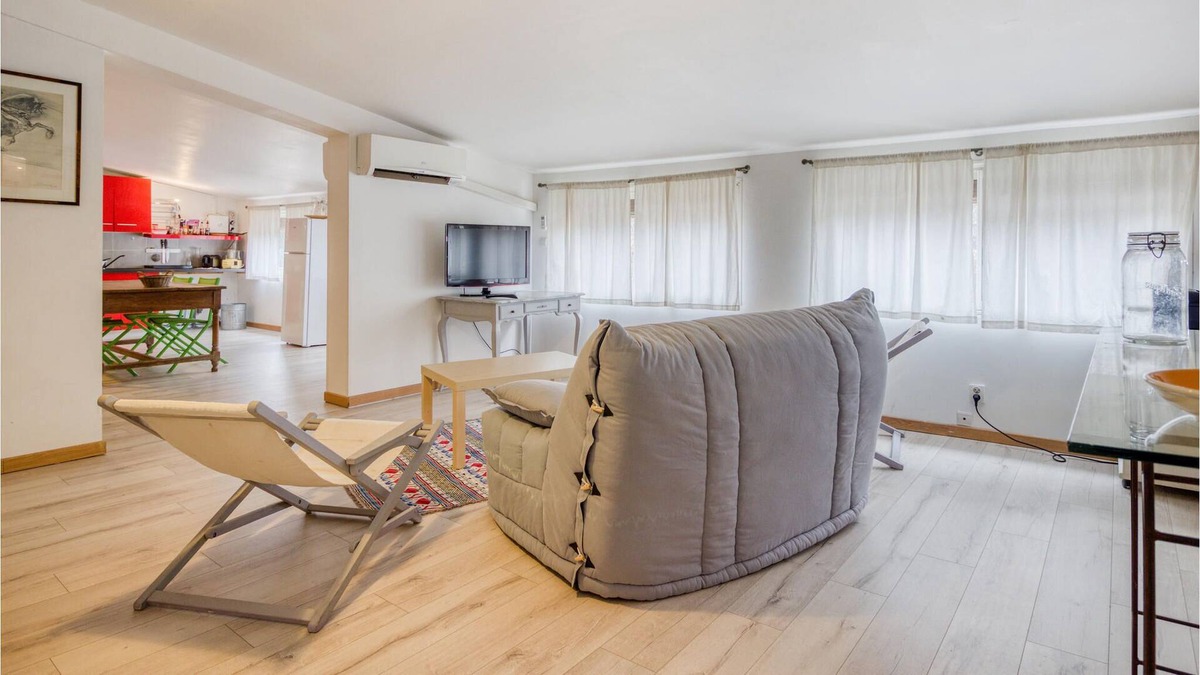 Saint-Didier Apartment | 1 bedroom accommodation in Saint Didier