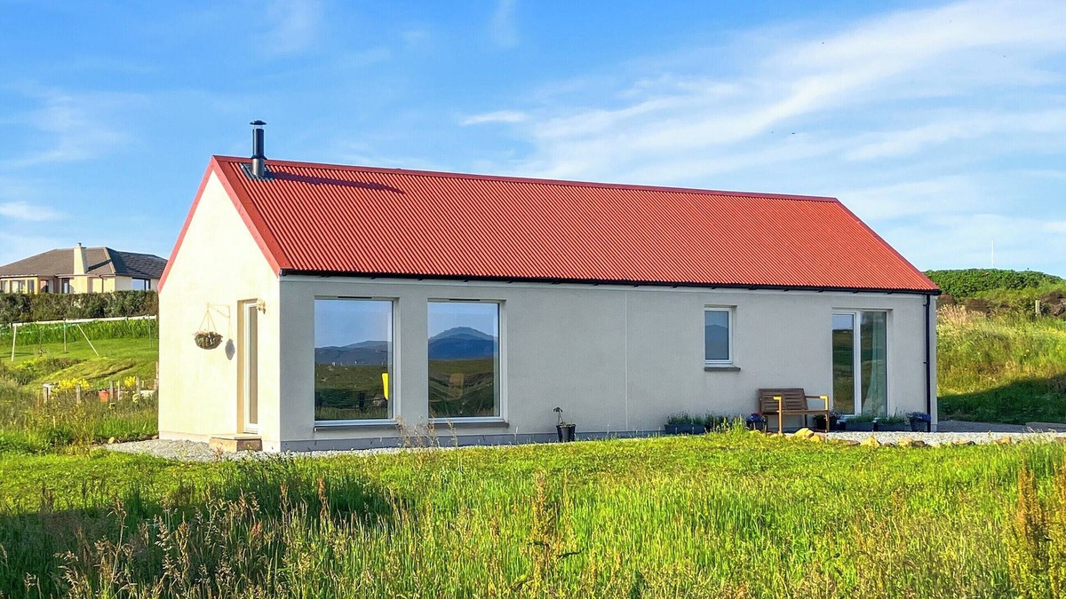 Caroy Cottage | 1 bedroom accommodation in Dunvegan