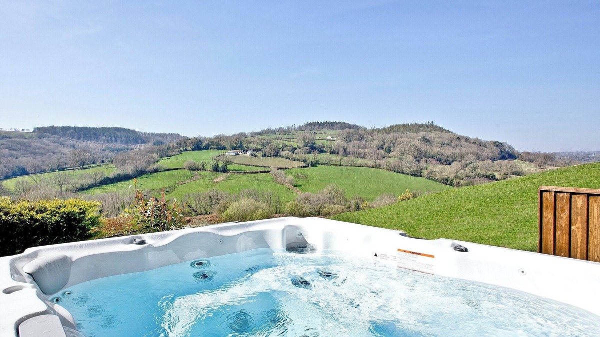 Axminster Cottage | 1 bedroom accommodation in Axminster