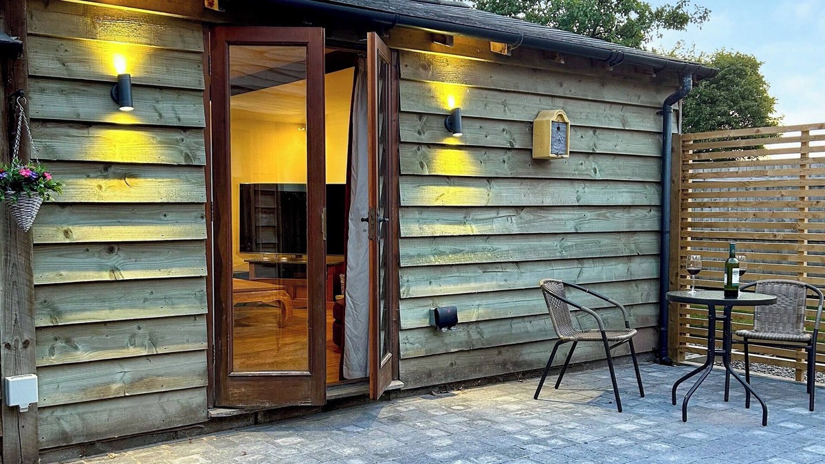Aymestrey Cottage | 1 bedroom accommodation in Knapton, near Hereford