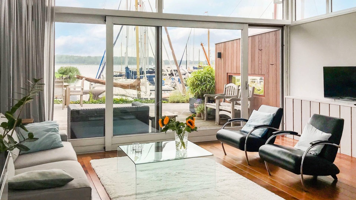 Bunschoten House | 1 bedroom accommodation in Bunschoten