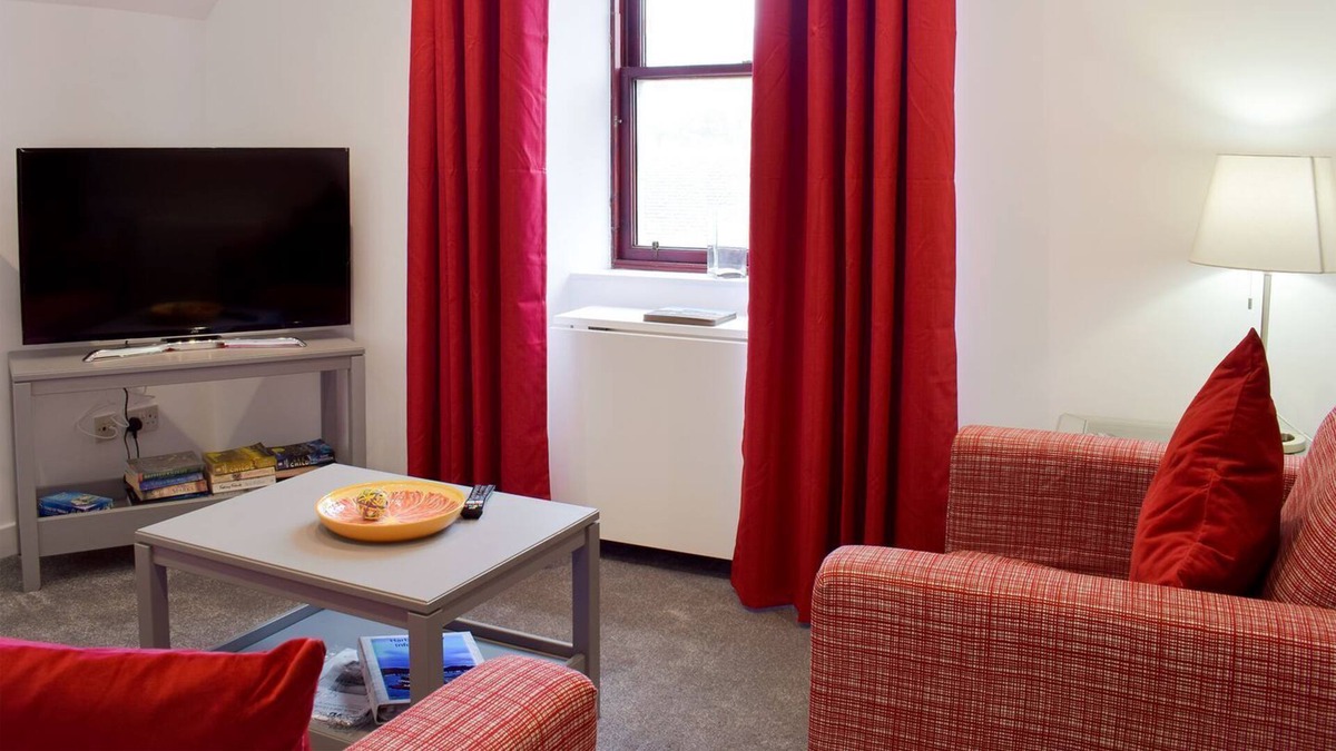 Millport Cottage | 1 bedroom accommodation in Millport