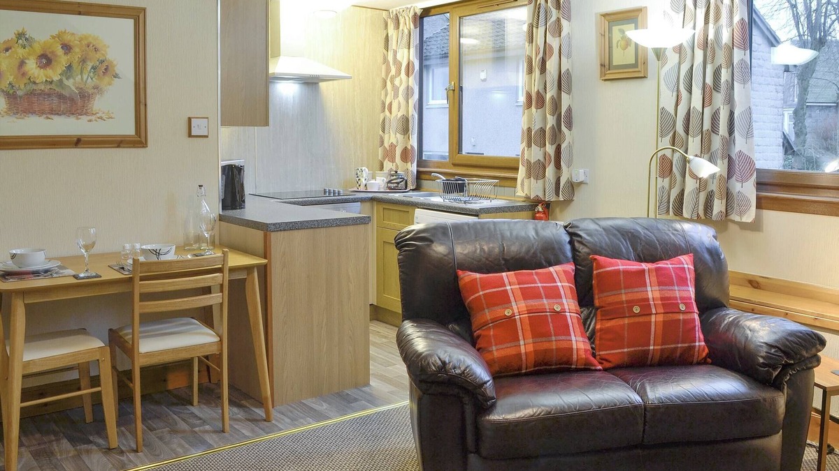 Central Aberdeen Cottage | 1 bedroom accommodation in Aberdeen