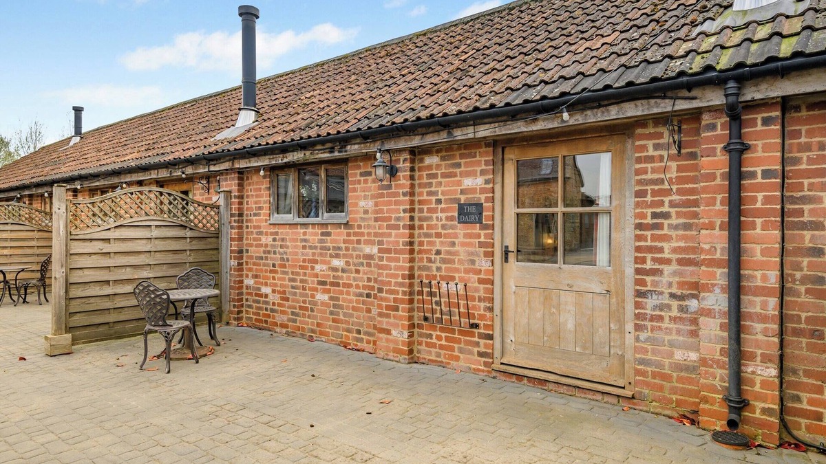 Blaisdon Cottage | 1 bedroom accommodation in Arlingham, near Frampton-on-Severn