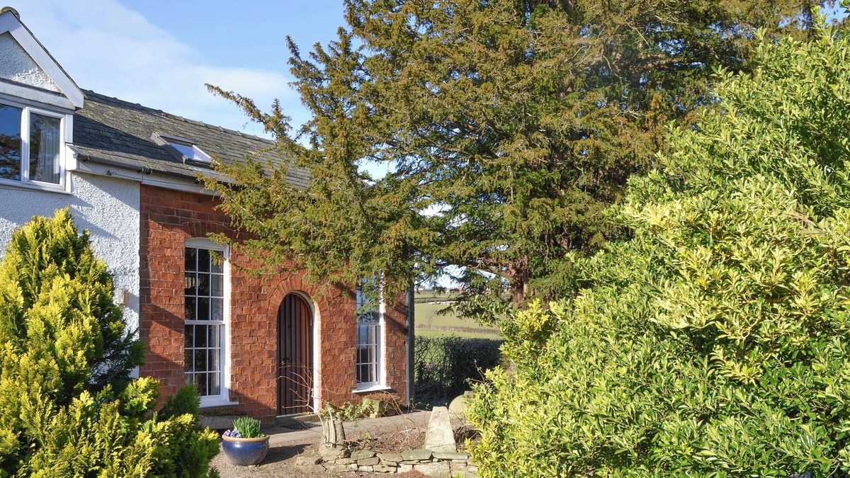 Woolhope Cottage | 1 bedroom accommodation in Much Marcle, near Ledbury