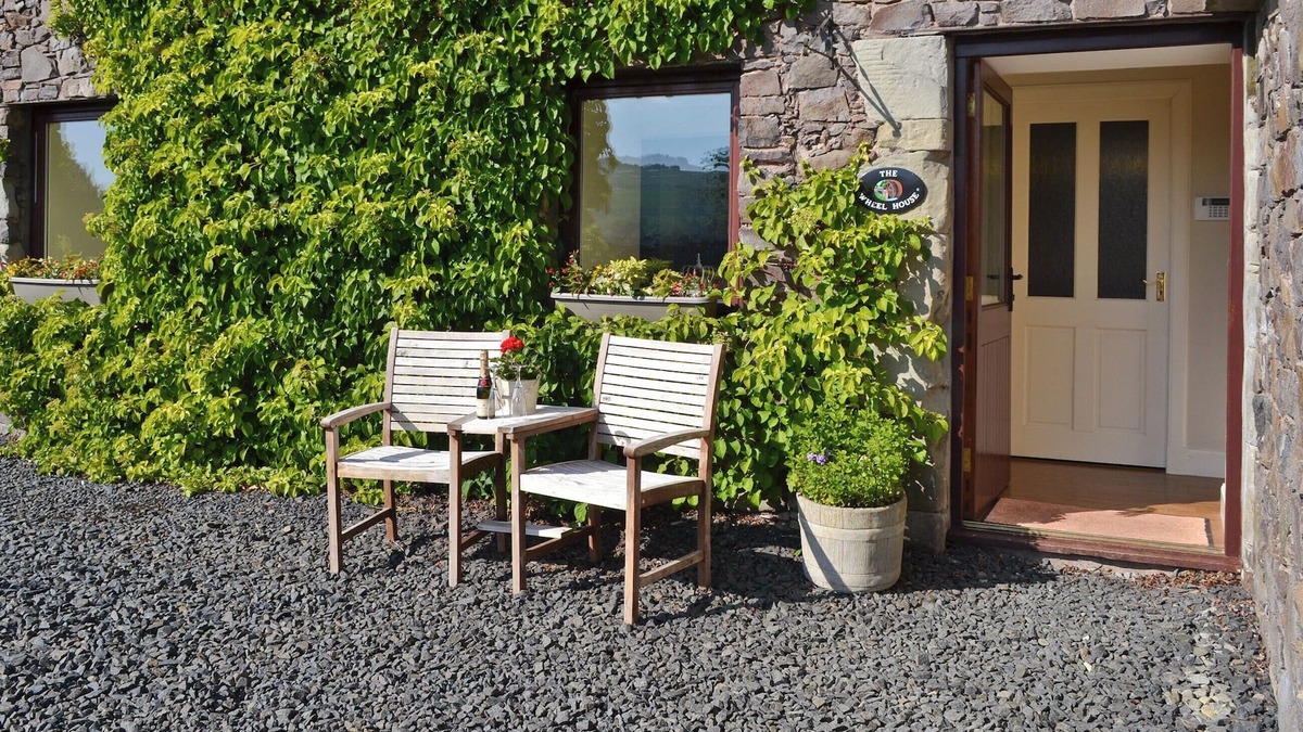 Kirk Yetholm Cottage | 1 bedroom accommodation in Kirk Yetholm, near Kelso
