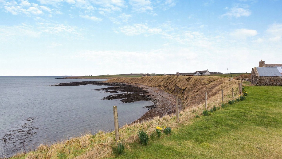 Mey Cottage | 1 bedroom accommodation in Mey, near Thurso