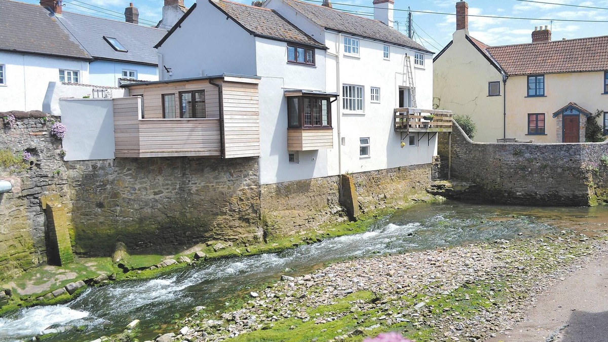 Watchet Cottage | 1 bedroom accommodation in Watchet