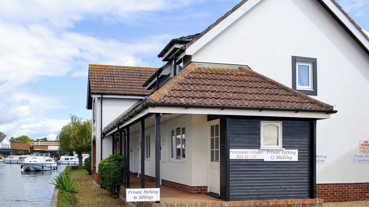 Wroxham Cottage | 1 bedroom accommodation in Wroxham