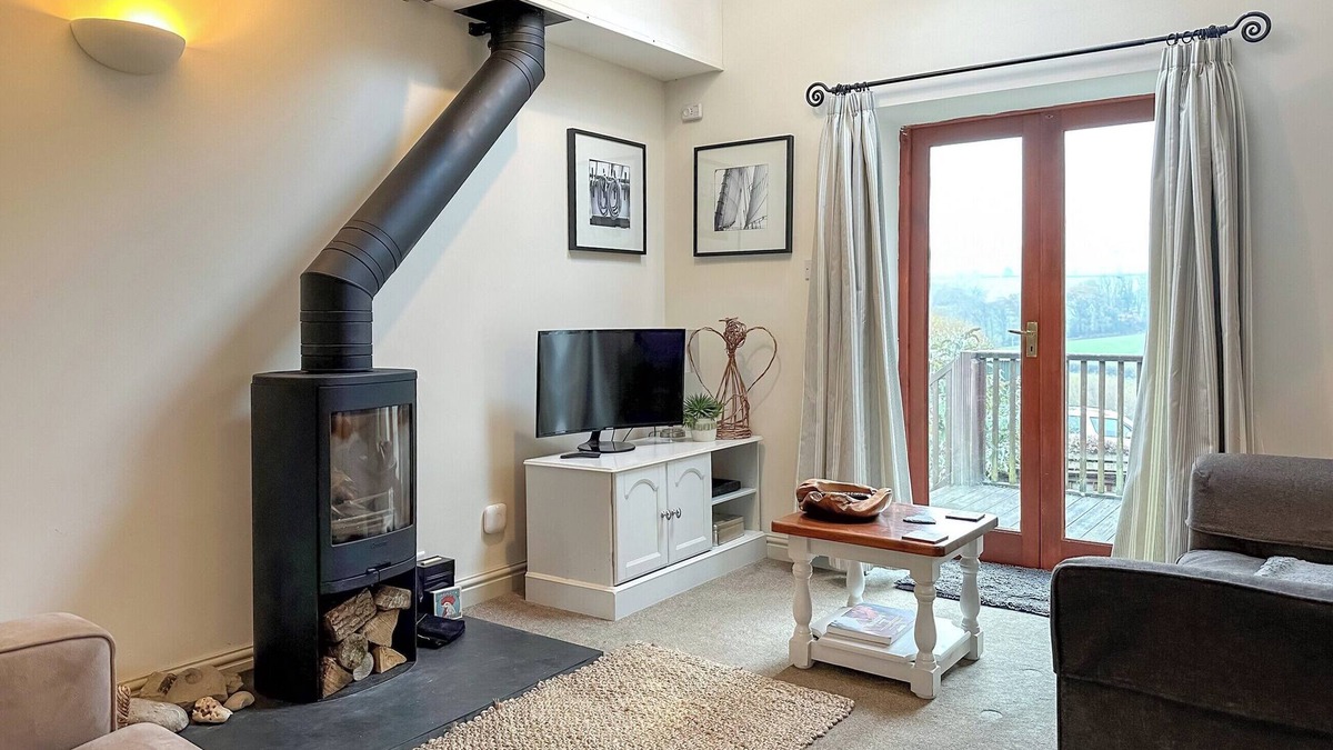 Thorncombe Cottage | 1 bedroom accommodation in Thorncombe, near Broadwindsor