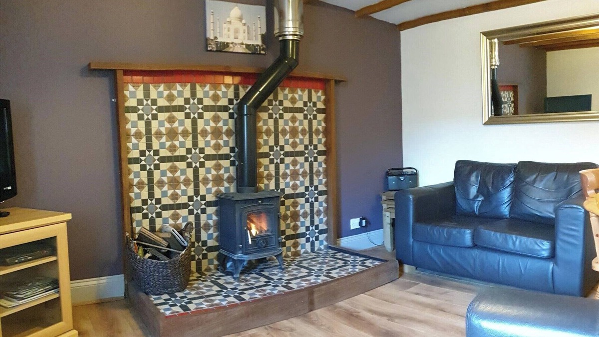Fitling Cottage | 1 bedroom accommodation in Fitling, near Hull