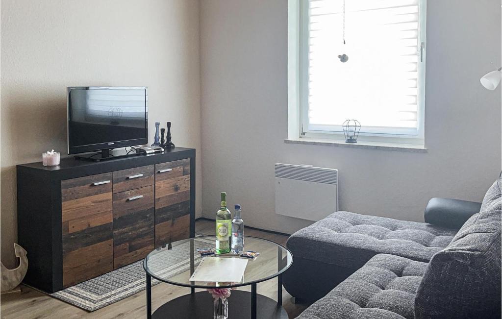 Meldorf Apartment | 1 Bedroom Amazing Apartment In Dithmarschen