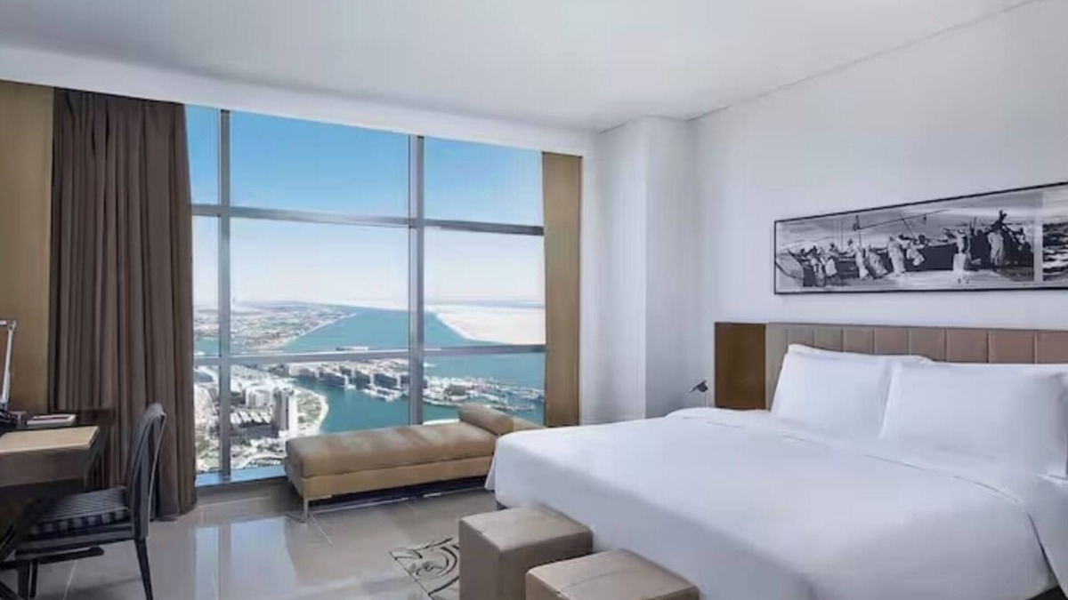 Abu Dhabi Apartment | 1 Bedroom Apartment Sea View Near By Bainuna Park
