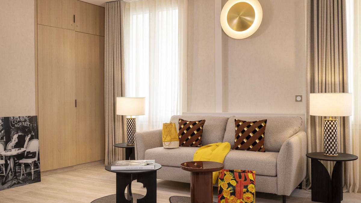 Quartier de la Place-Vendome Condo | 1 bedroom apartment with private terrace - 44m2