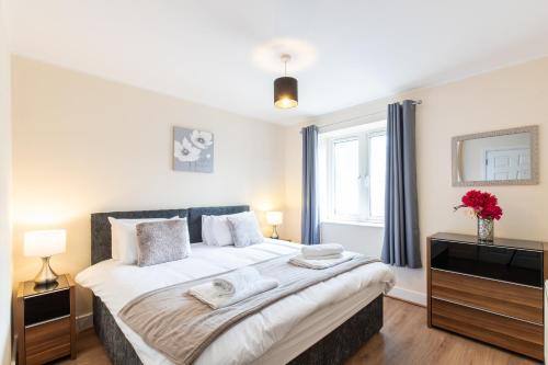 Hoddesdon Apartment | 1-bedroom apartment with balcony, Hoddesdon