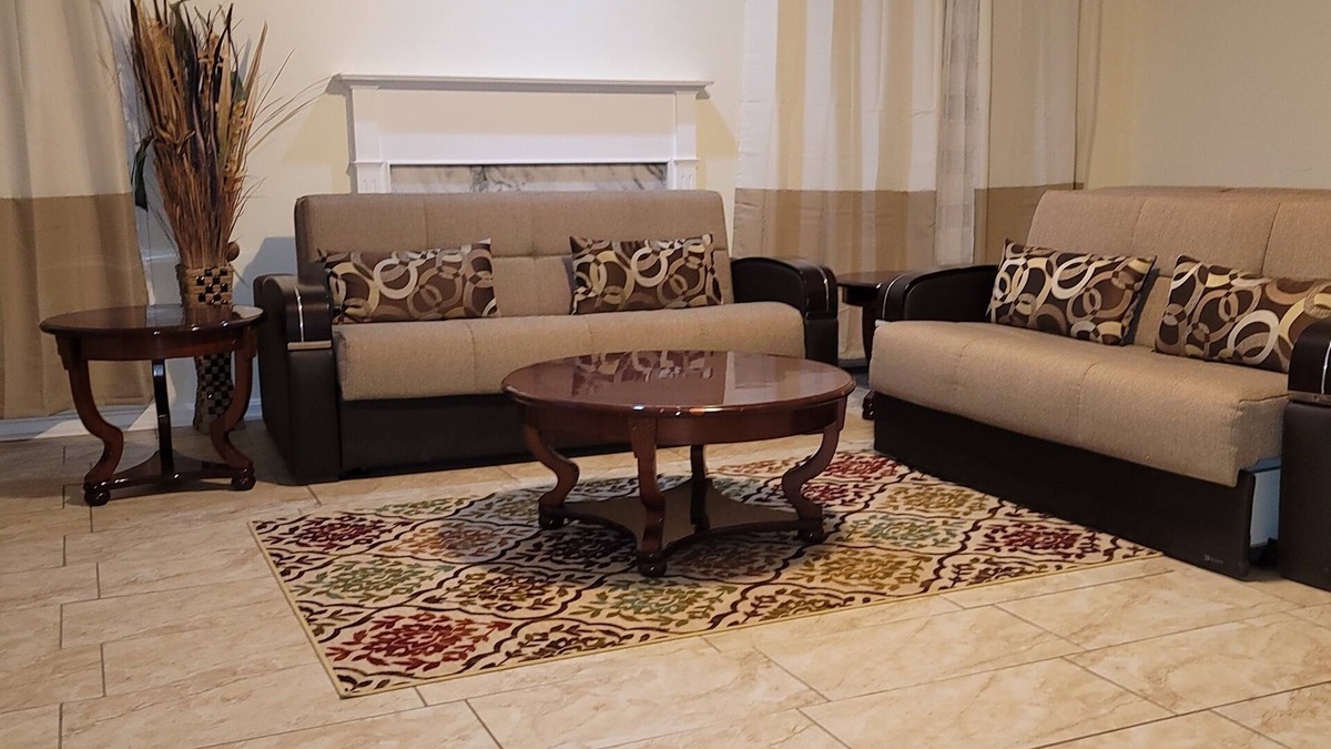 Odenton House | 1 Bedroom Basement Suite