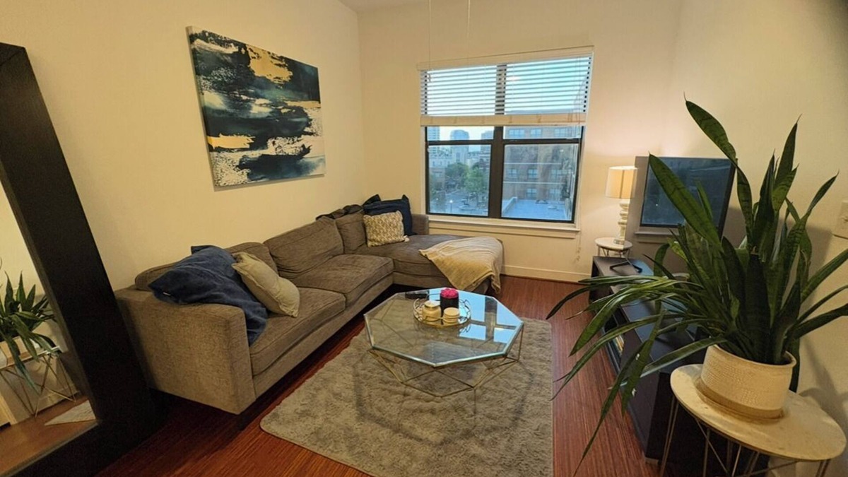 Cityplace Apartment | 1-bedroom boutique apartment in charming Dallas w free parking & WiFi.