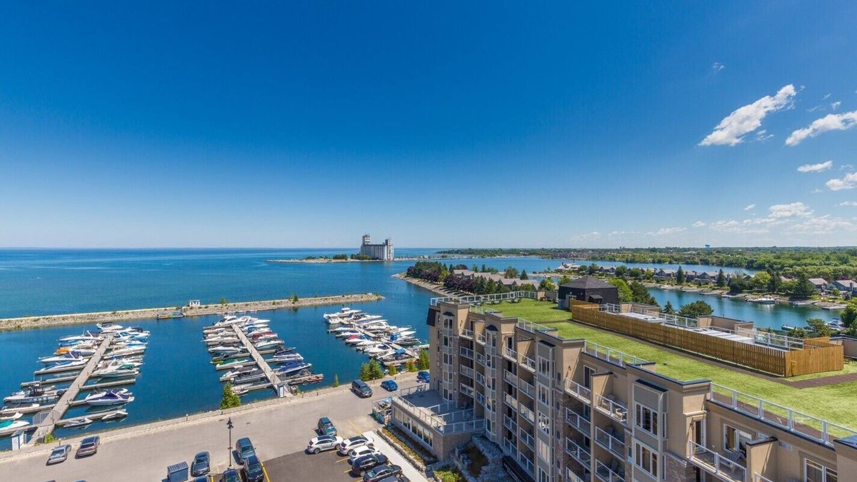 Collingwood Resort | 1 Bedroom condo at Living Water Resort & Spa - 1 Bedroom condo at Living Water Resort & Spa