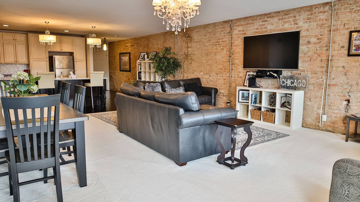 Defiance Apartment | 1 Bedroom Loft in Downtown Defiance!
