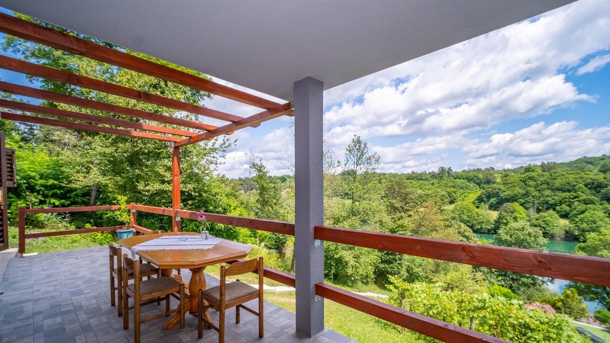 Generalski Stol House | 1 bedroom lovely home in Duga Resa
