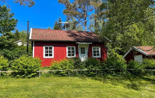 Aspered House | 1 Bedroom Lovely Home In Äspered