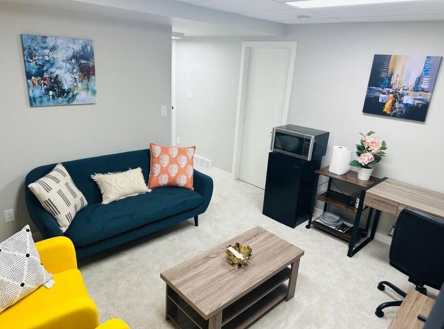 Transcona House | 1 Bedroom modern basement suite with private entrance
