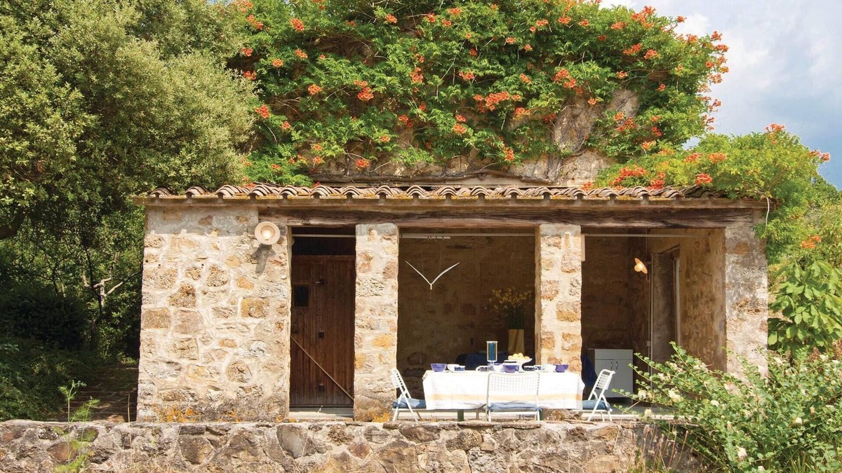 Castelnuovo di Val di Cecina House | 1 bedroom nice home in La Leccia (PI)