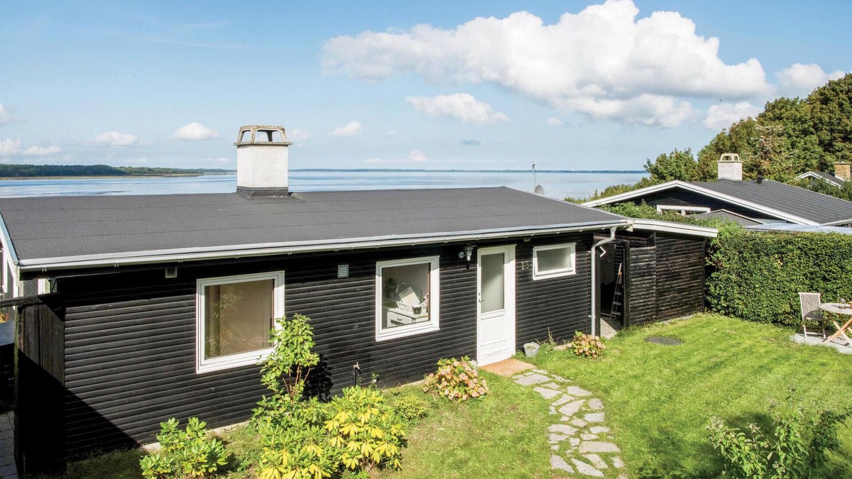 Olsted House | 1 bedroom nice home in ølsted