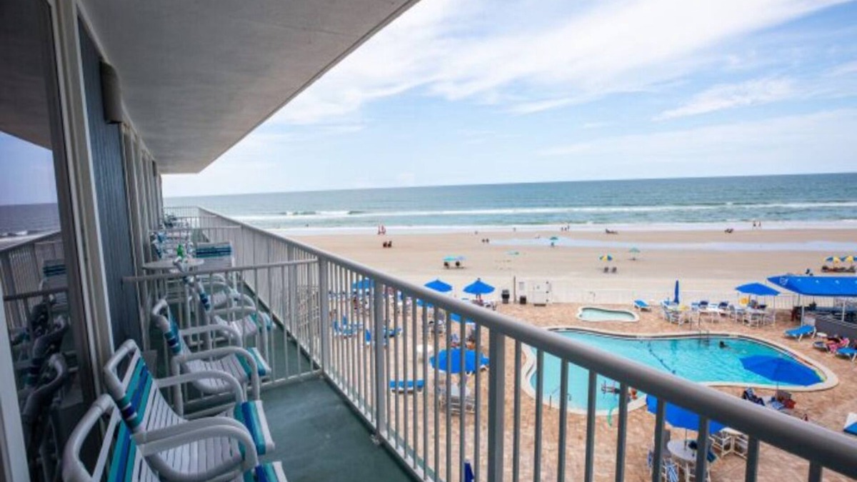 Daytona Beach Shores Resort | 1 Bedroom Oceanview, Sleeps 4, on Daytona Beach, Sea Club IV!