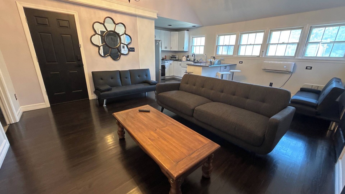 Fort Worth House | 1-bedroom Private Suite in Fort Worth minutes away from the Stockyards.