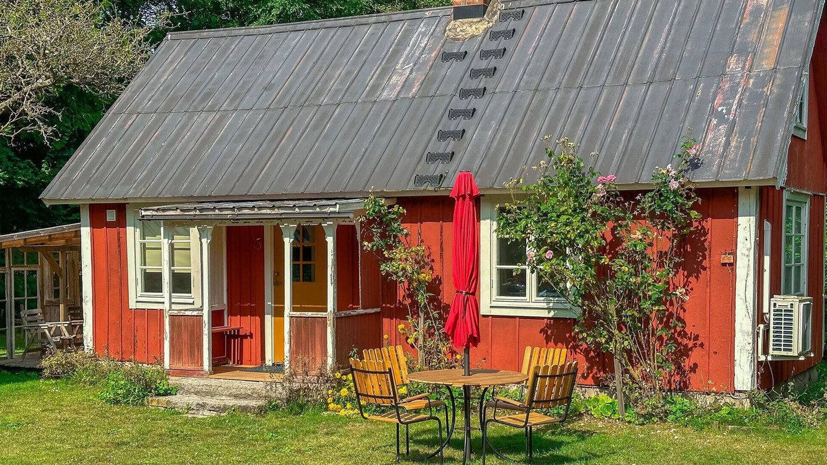 Hagaby House | 1 bedroom stunning home in Löttorp