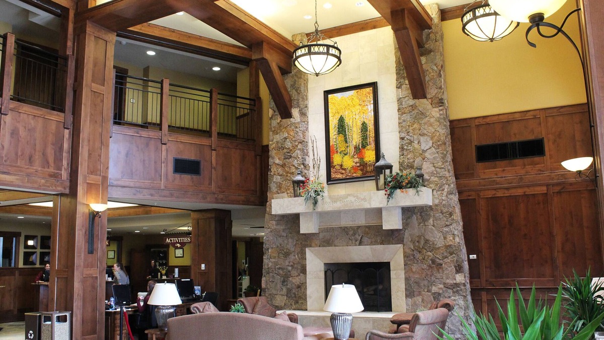 Breckenridge Cabin | 1 Bedroom Suite at the Grand Lodge on Peak 7 Ski in Ski Out. Sleeps 4.