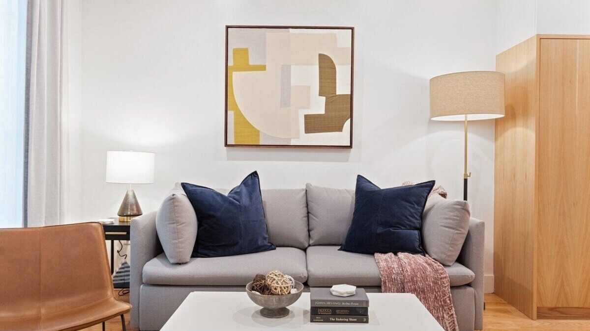 Cannonborough Elliotborough Apartment | 1-Bedroom Suite: Stylish Living with Parking and Pet Welcome