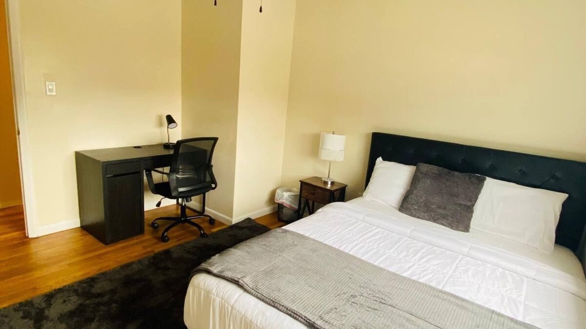 Laurel House | 1 Bedroom Terrace view with dedicated workstation #3