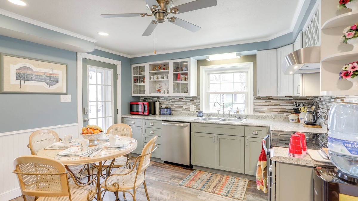 Port Clinton Cottage | 1 Block to Beach: Home w/Hot Tub in Port Clinton!