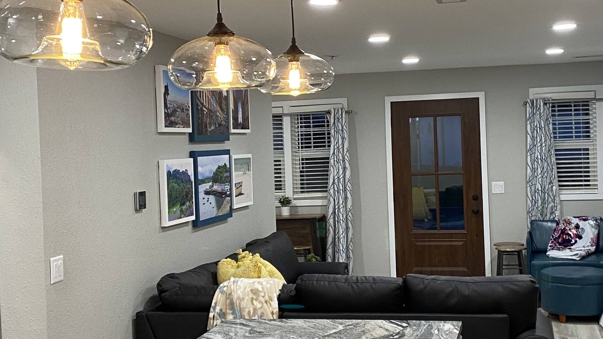 Clear Lake House | 1 block to lake, 2 blocks-Surf Ballroom, & 3 blocks-City Park-Perfect posh stay!