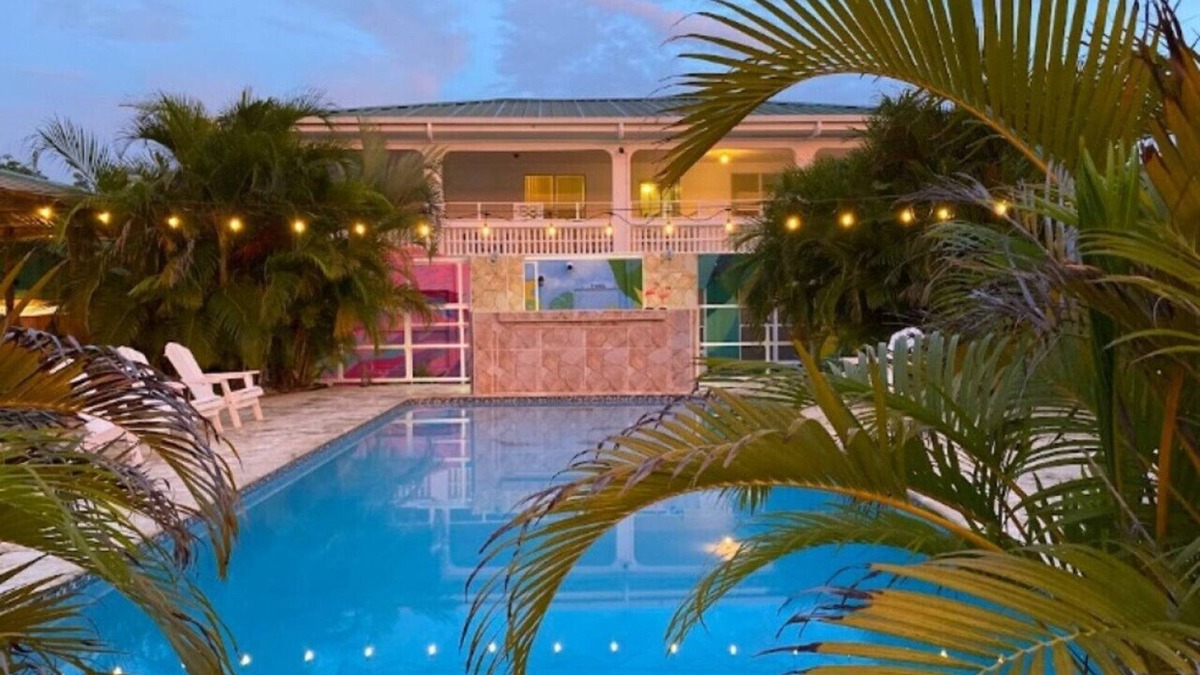 Tierras Nuevas Poniente Apartment | 1 BR Apartment at El Flamingo Beach Club