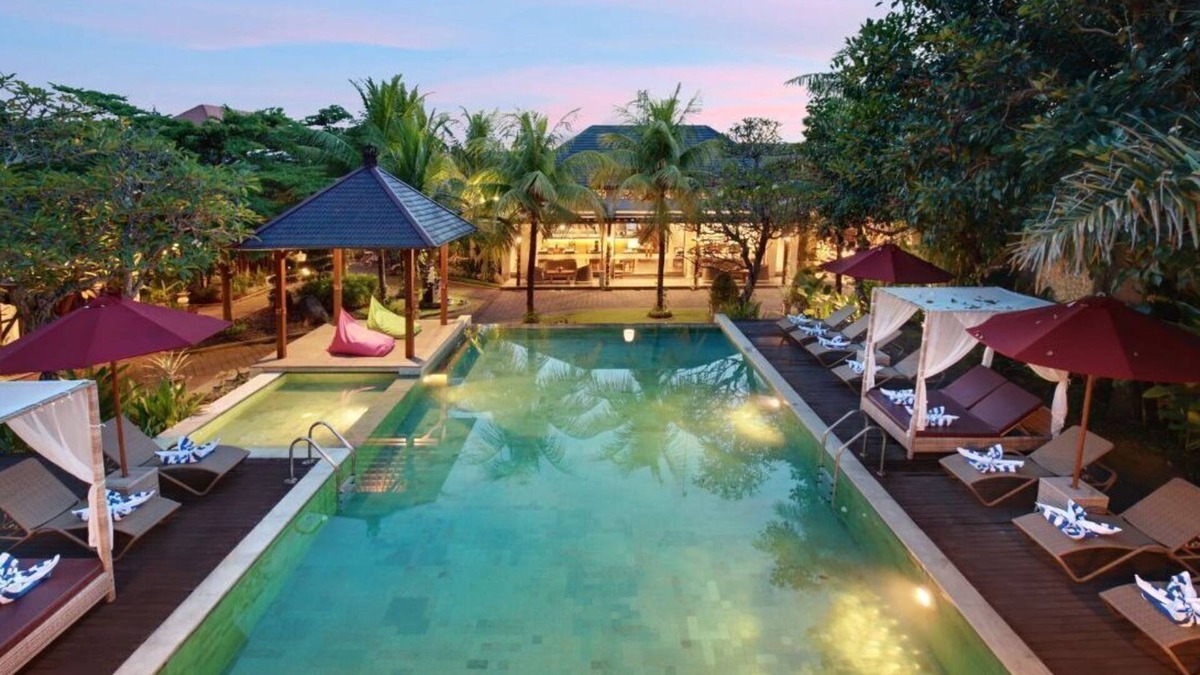 By Pass Ngurah Rai Villa | 1 BR Suite Villa with a private pool, FREE return airport transfers