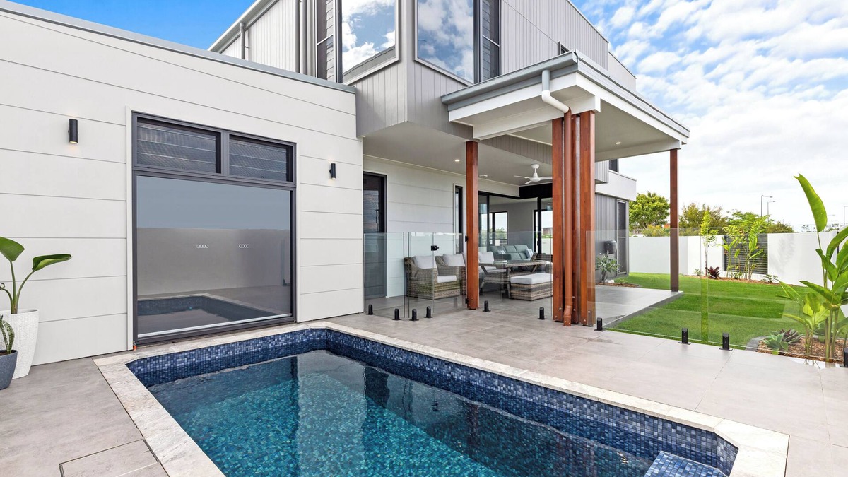 Pelican Waters House | 1 Bulwer Dr Pelican Waters