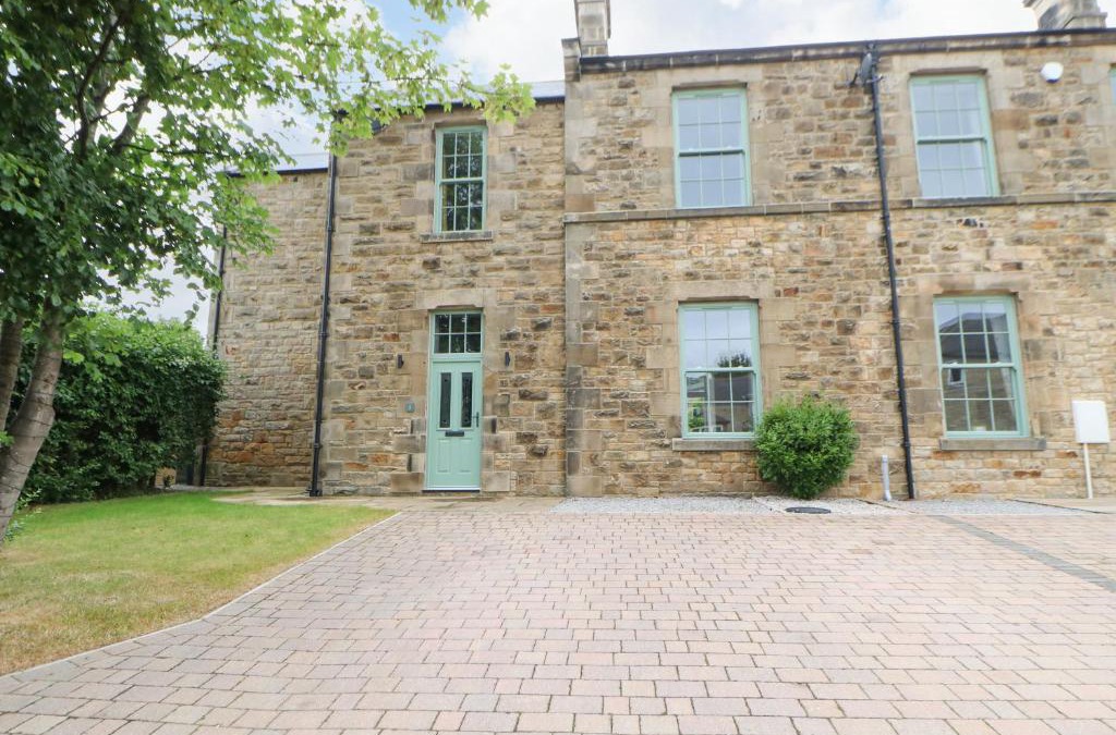 Barnard Castle House | 1 Claire House Way