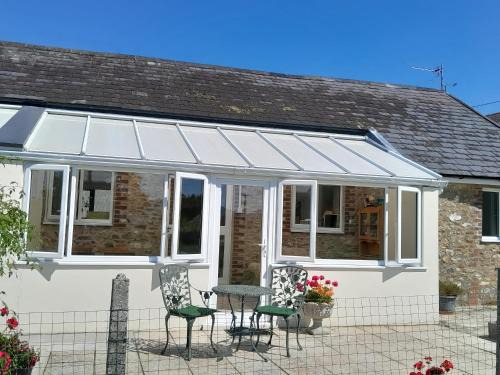 Marshwood House | 1 Cowdea Farm