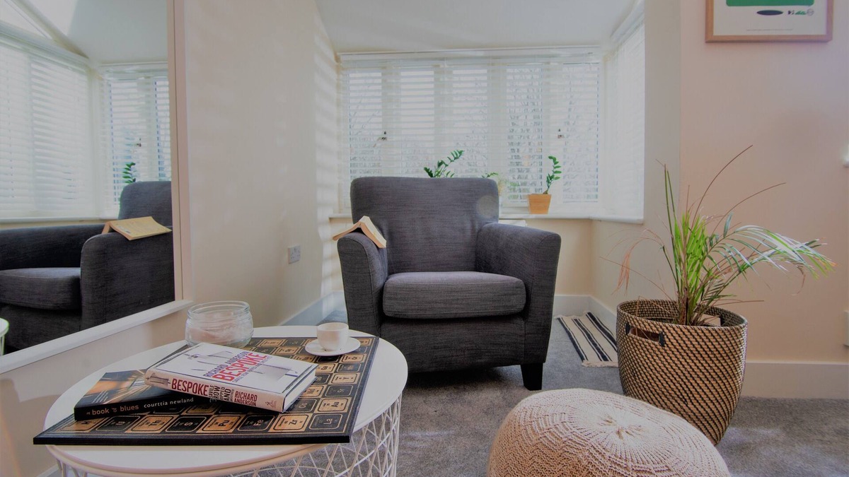 Bristol House | 1 Cozy Room available in Bishopston Sleeps 2
