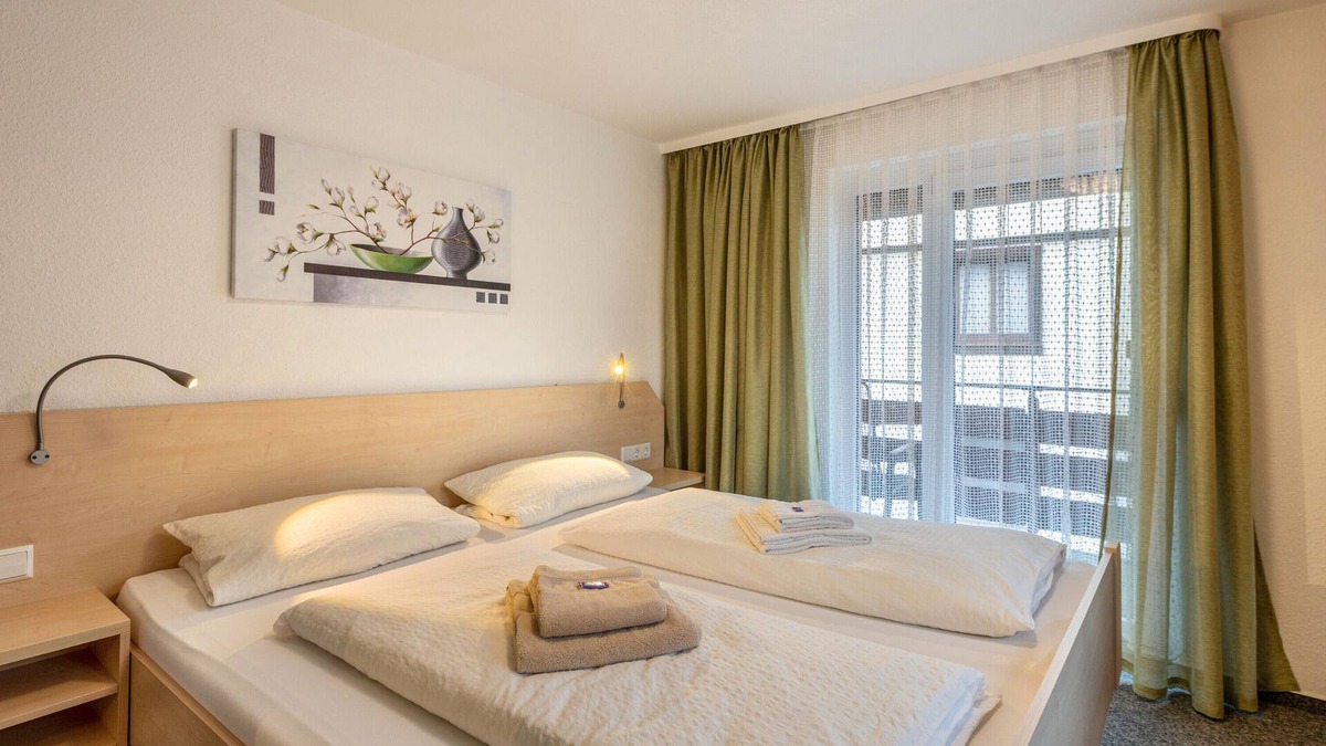 Hoechenschwand Apartment | 1 Ferienwohnung Sonnenblume, 38qm mit 1 Schlafzimmer für max. 3 Personen